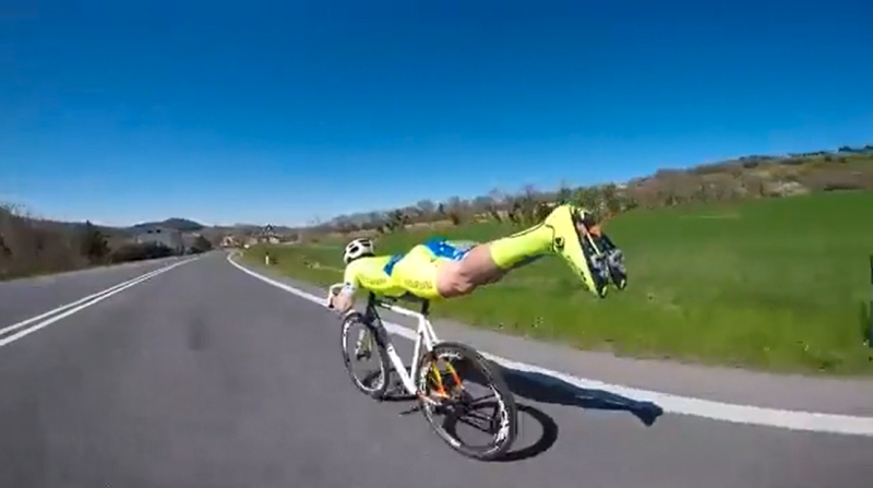 YACA une équipe qui allie vitesse, agilité et créativité basée audiovisuelle à Paris, Marseille, Lyon et Genève